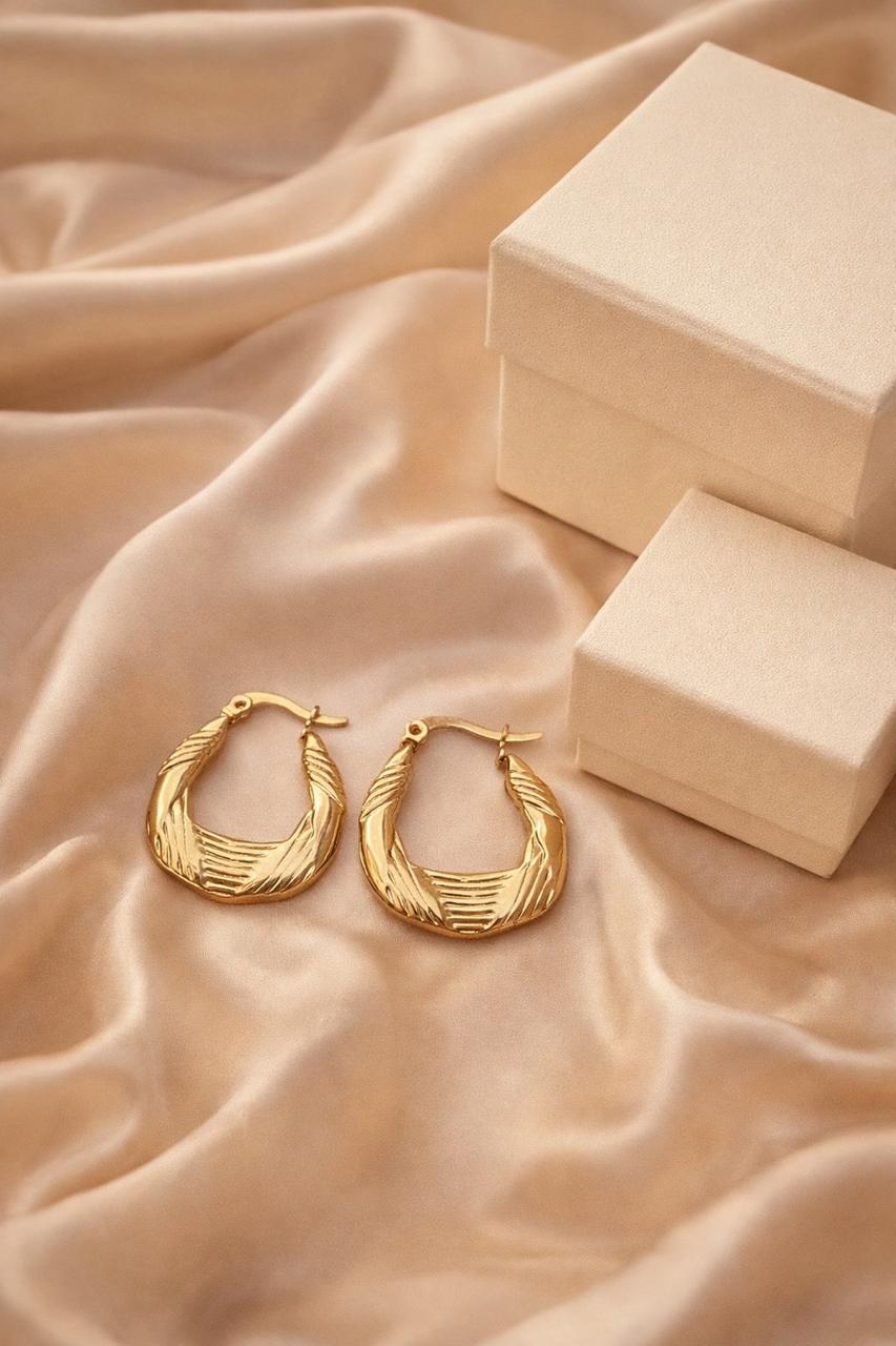 Eliora Sculpted Gold Hoop Earrings