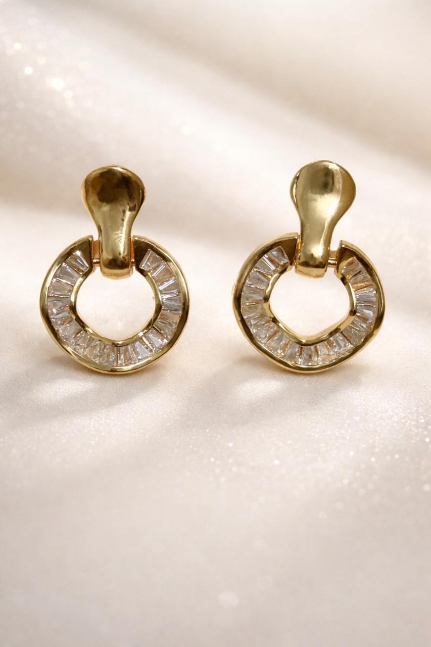Eliora Aurelia Halo Earrings