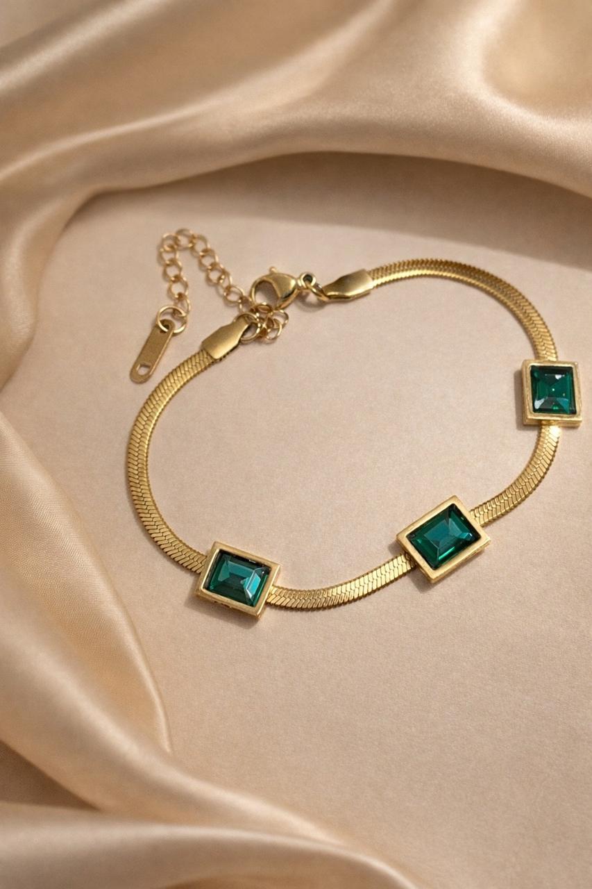 Eliora Emerald Square Bracelet